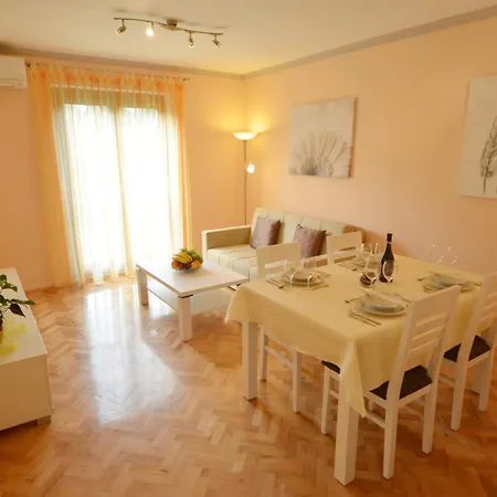 Coastal Breeze In Апартаменты *